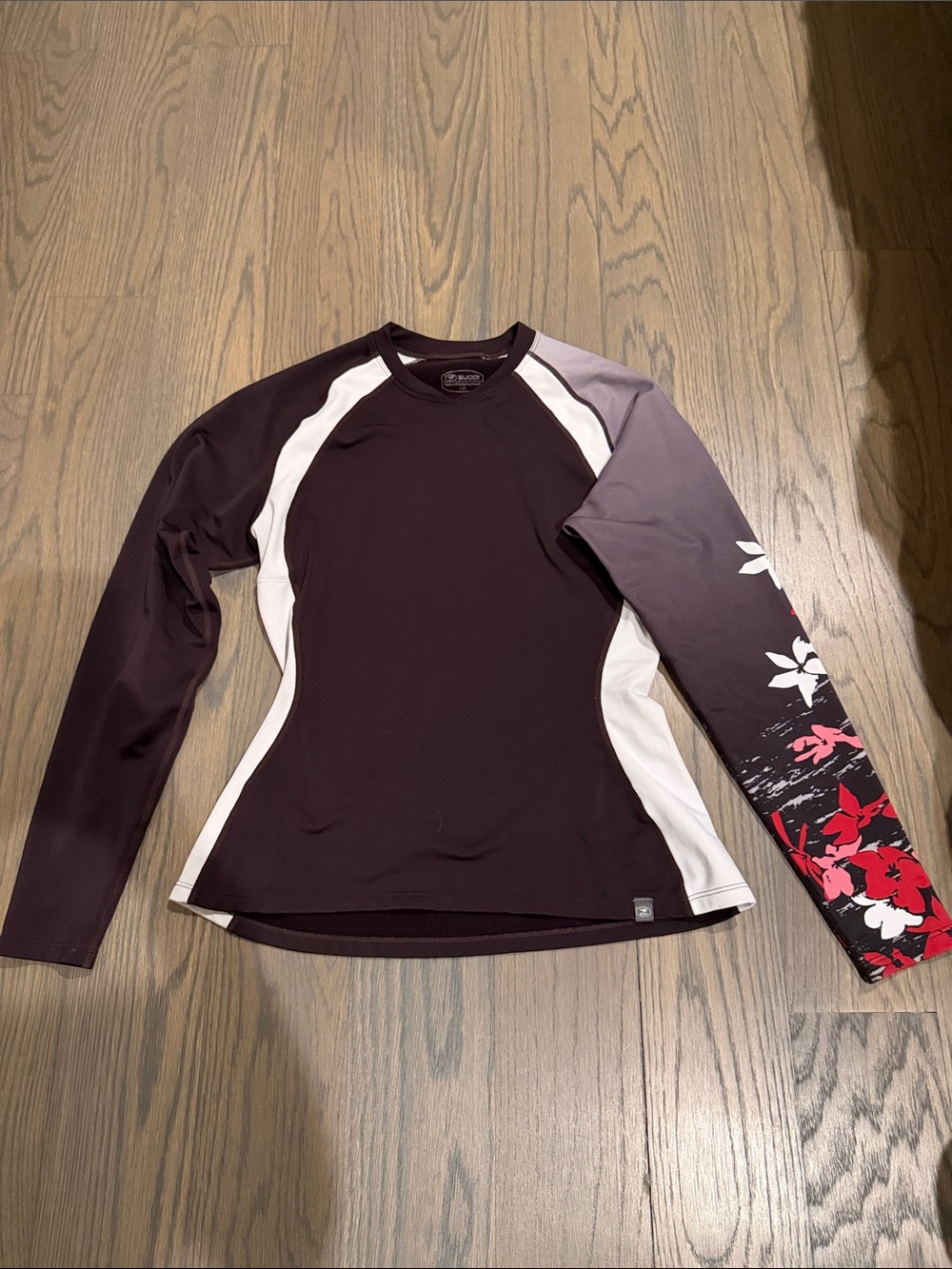 Sugoi Women's Long Sleeve Rash Guard - Plum with Floral Sleeve - L